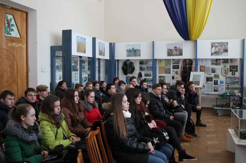 18 03 06 simonenko01