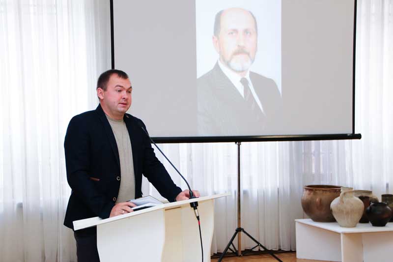 19 10 29 gavryshbook01