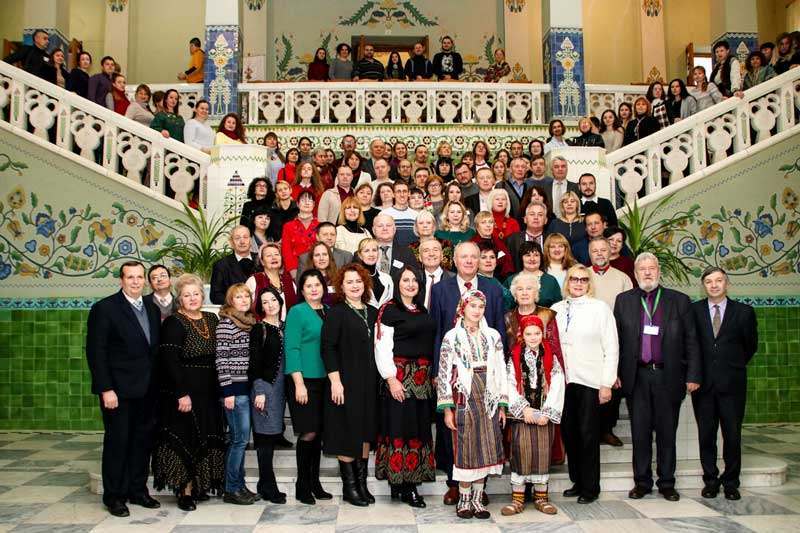 19 11 25 ethno seminar01