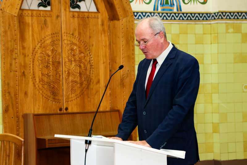 19 11 25 ethno seminar01