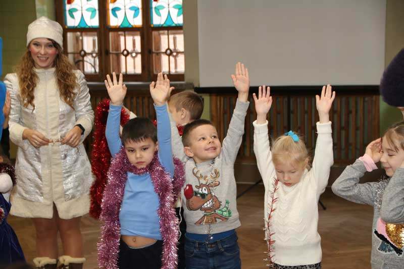 19 12 29 new year sv01