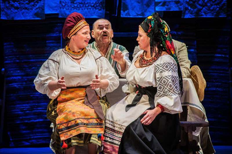 21 05 01 teatr01