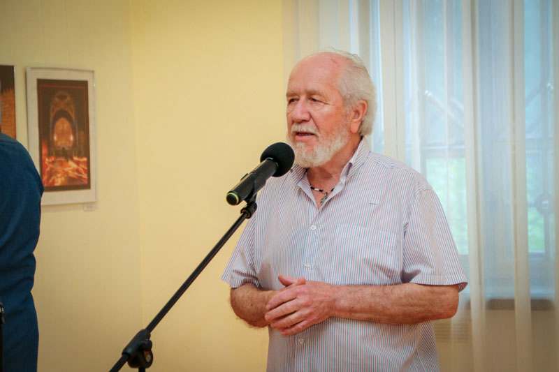 21 06 15 fotovystavka12