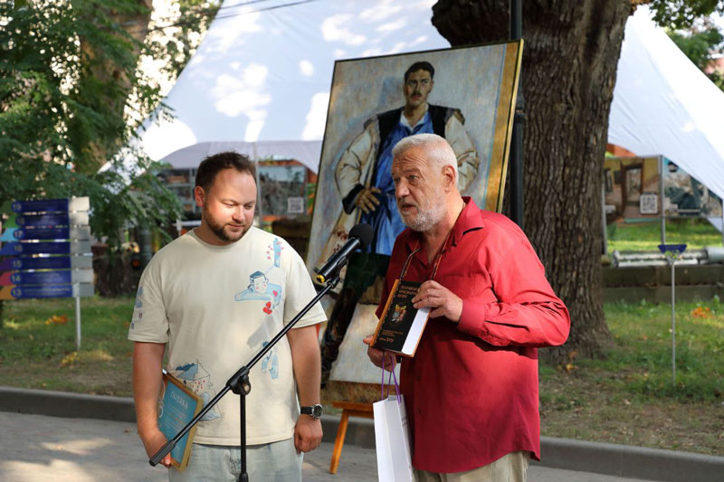 23 09 26 avtoportret01