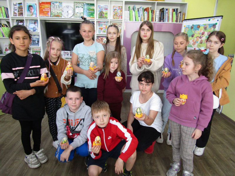 24 04 13 pysanka01