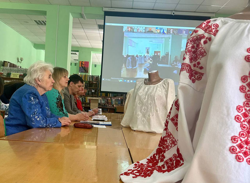 24 04 23 arheo vyshyvka01