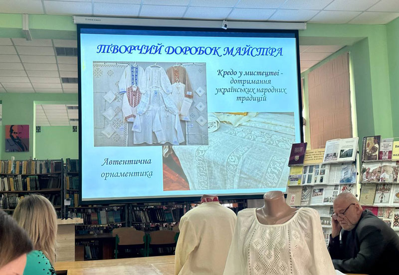 24 04 23 arheo vyshyvka01