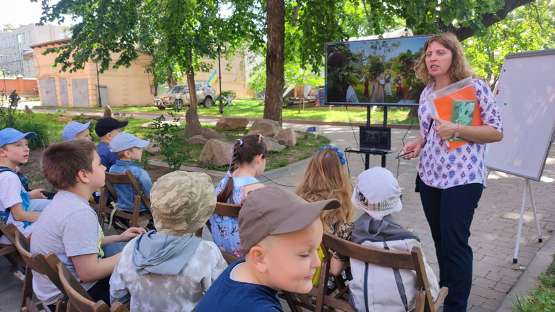 24 05 27 kvitchenya01