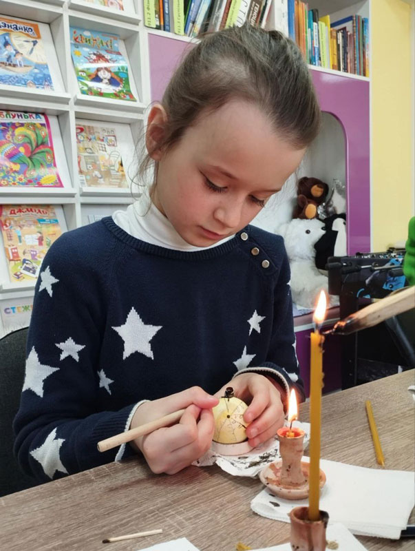 25 04 13 mkpysanka01