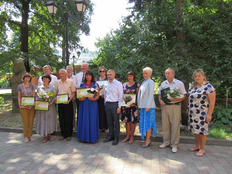 21 08 06 bayrak01
