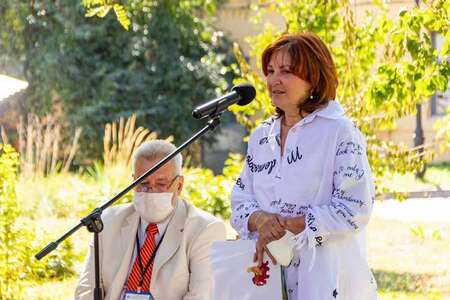 20 09 14 kniga yakovleva01